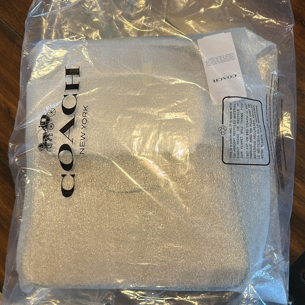 NEW- Coach Eliza Shoulder Bag- color Taupe - Picture 6 of 13